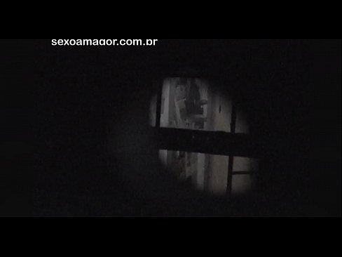 ❤️ Blondie gëtt geheim vun engem Quartier Voyeur verstoppt hannert huel Zillen opgeholl Sluts op lb.gayasianporn.ru ☑
